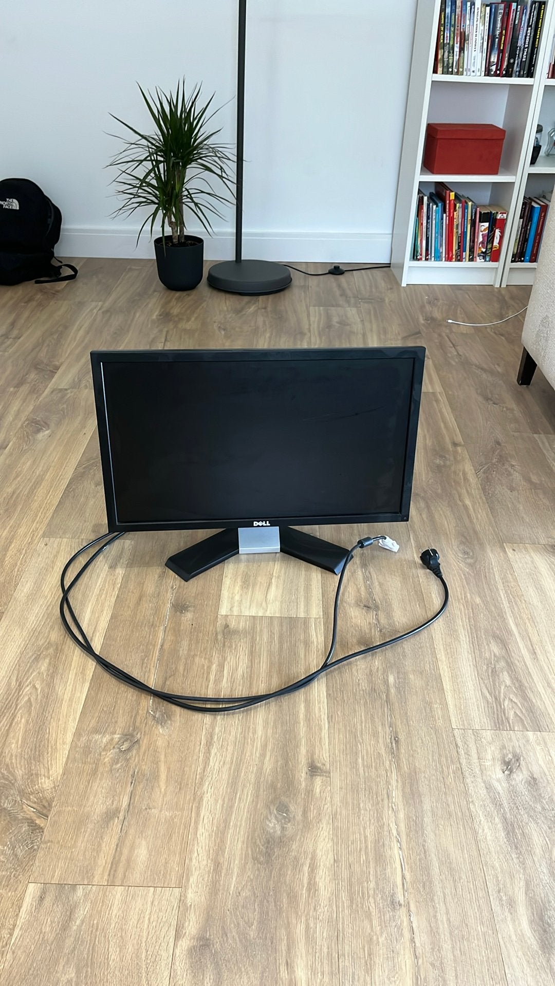 Dell 24 inch monitor – compleet met kabels – nette staat, Zo goed als nieuw, 100 Hz, Ophalen, Overige merken