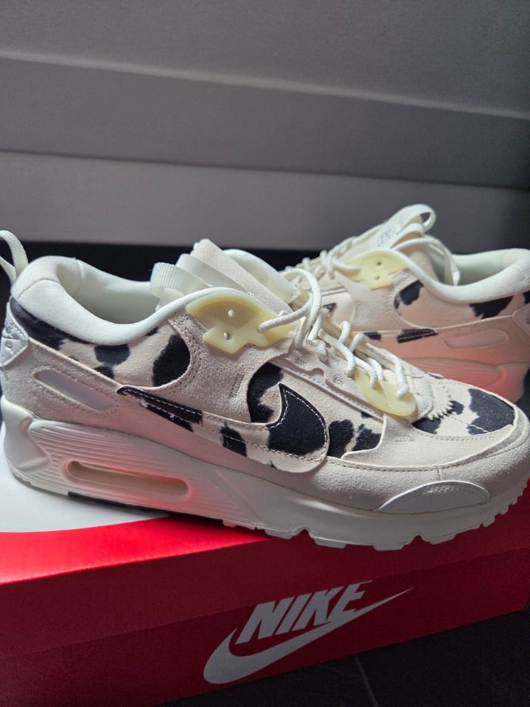 Nike Air max 90 Futura maat 43, Kleding | Heren, Schoenen, Ophalen of Verzenden, Nieuw, Overige kleuren