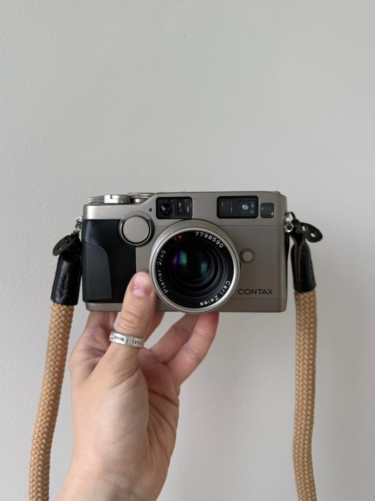 Contax G2 camera with Zeiss Planar 2/45 lens, Audio, Tv en Foto, Fotocamera's Analoog, Ophalen, Compact, Overige Merken