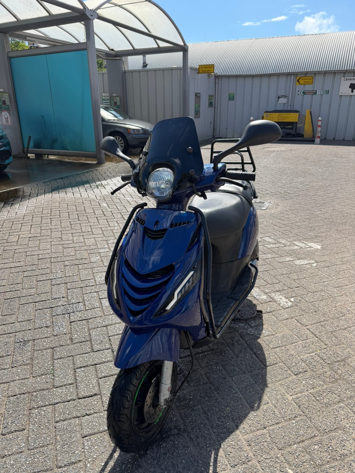 Piaggio Zip SP Custom | Alpha LED | Beugels | Lage KM-stand, Ophalen, Maximaal 45 km/u, Zip, Zo goed als nieuw