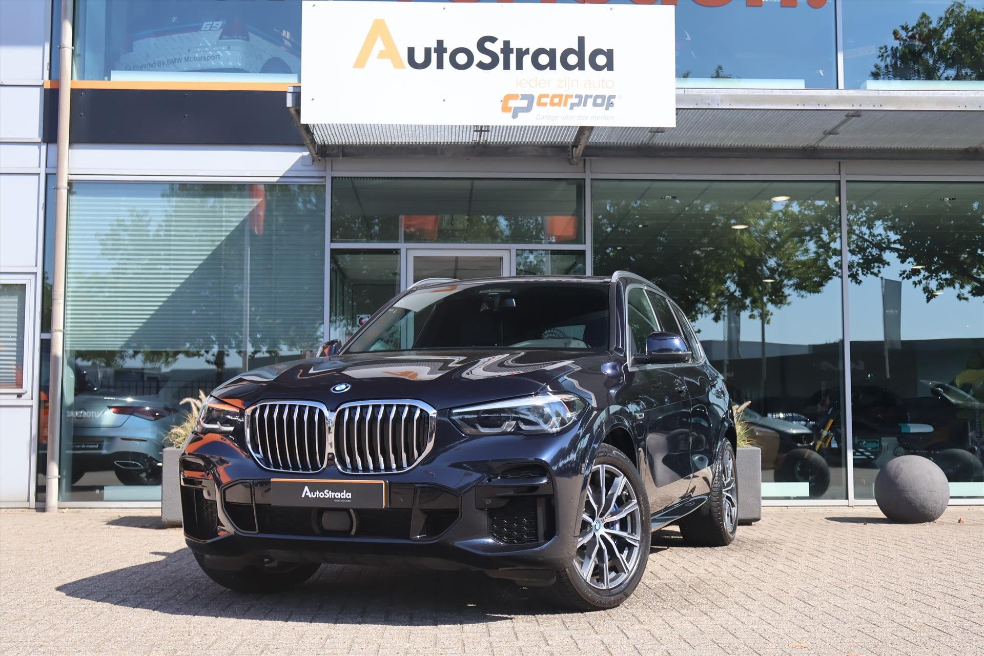BMW X5 (g05) xDrive45e M-SPORT 394pk SoH 94% I Trekhaak I Na, Regensensor, 77 km/l, Gebruikt, Met garantie (alle)