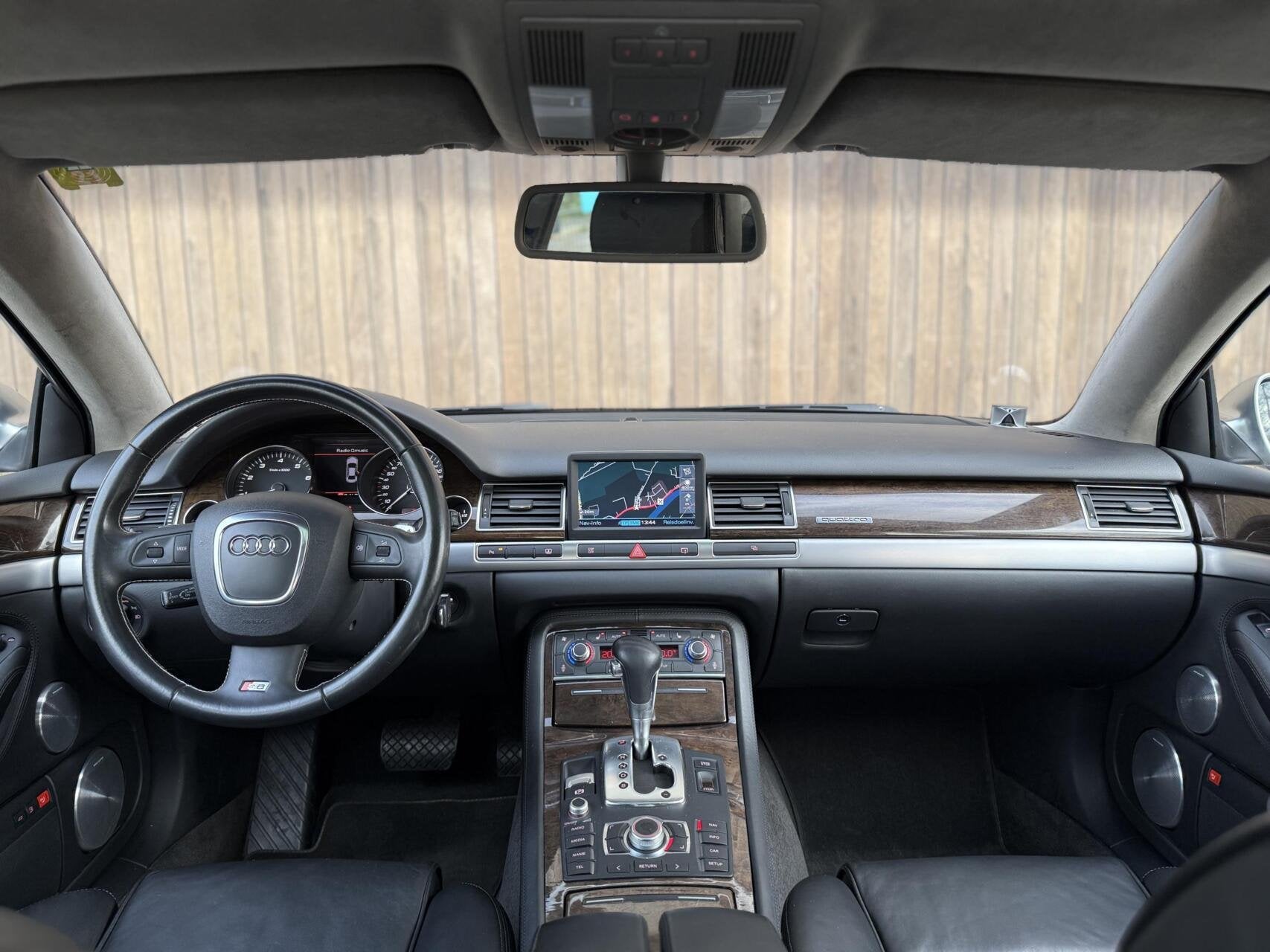 Audi S8 5.2 - V10 Pro Line S | BTW | YOUNGTIMER | B&O | SOFT, Auto's, Audi, Automaat, Gebruikt, Zwart, 5204 cc