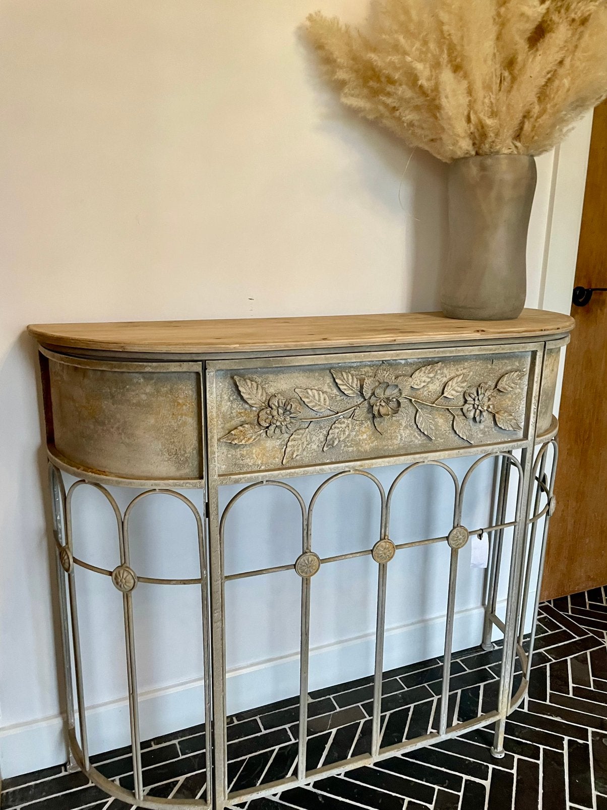 Sidetable, Ophalen, 100 tot 150 cm, Nieuw, 25 tot 50 cm