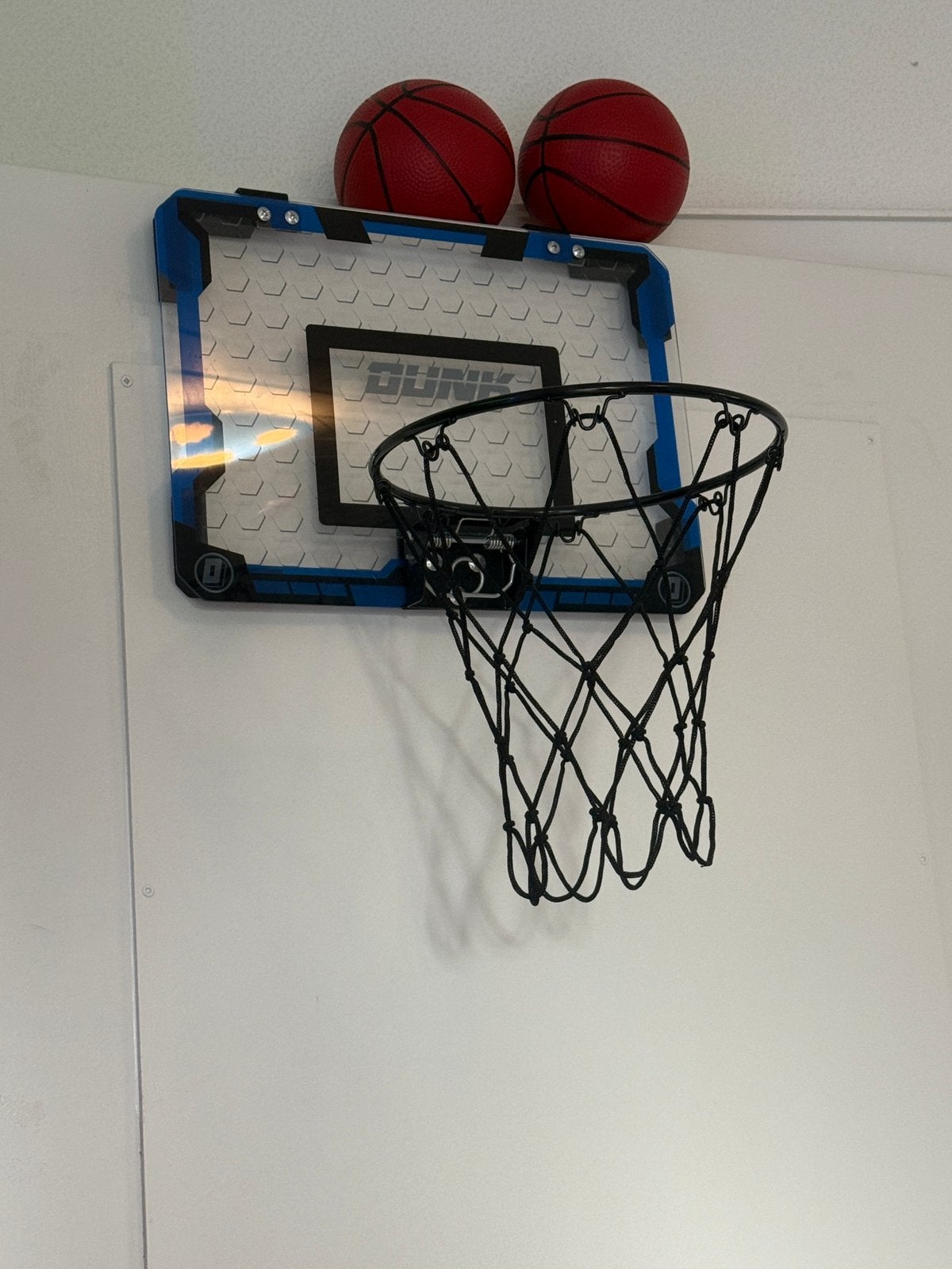 Basketbal korf voor aan deur. Inclusief 4 ballen, Ophalen, Gebruikt, Overige typen