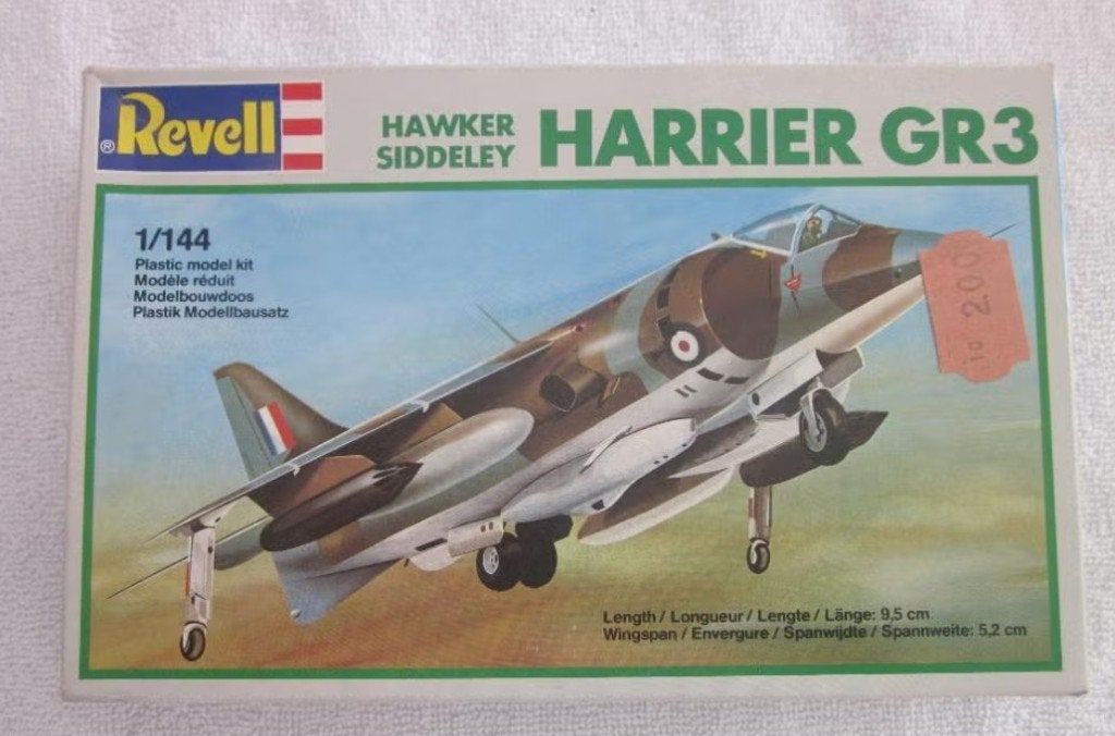 Revell Harrier GR3 schaal 1:144 uit 1981 ongebouwd., Hobby en Vrije tijd, Modelbouw | Vliegtuigen en Helikopters, 1:72 tot 1:144