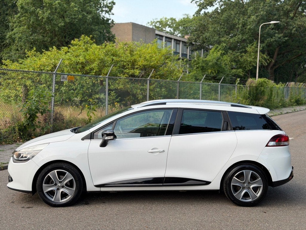 Renault CLIO 0.9 TCE NIGHT&DAY - Navi - Airco - 2015 !!!, Electronic Stability Program (ESP), Wit, Handgeschakeld, 90 pk