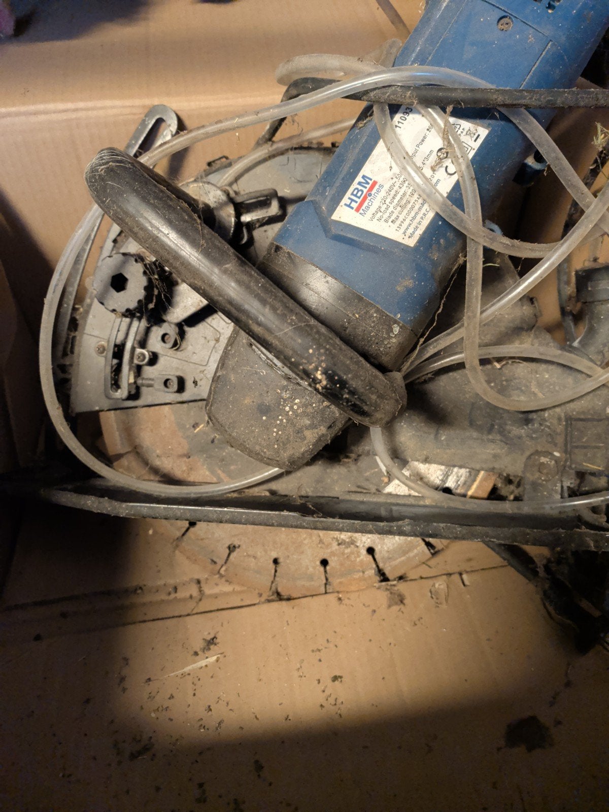 beton  Cirkelzaag - Gebruikt, Ophalen, Gebruikt, Cirkelzaag, 600 tot 1200 watt