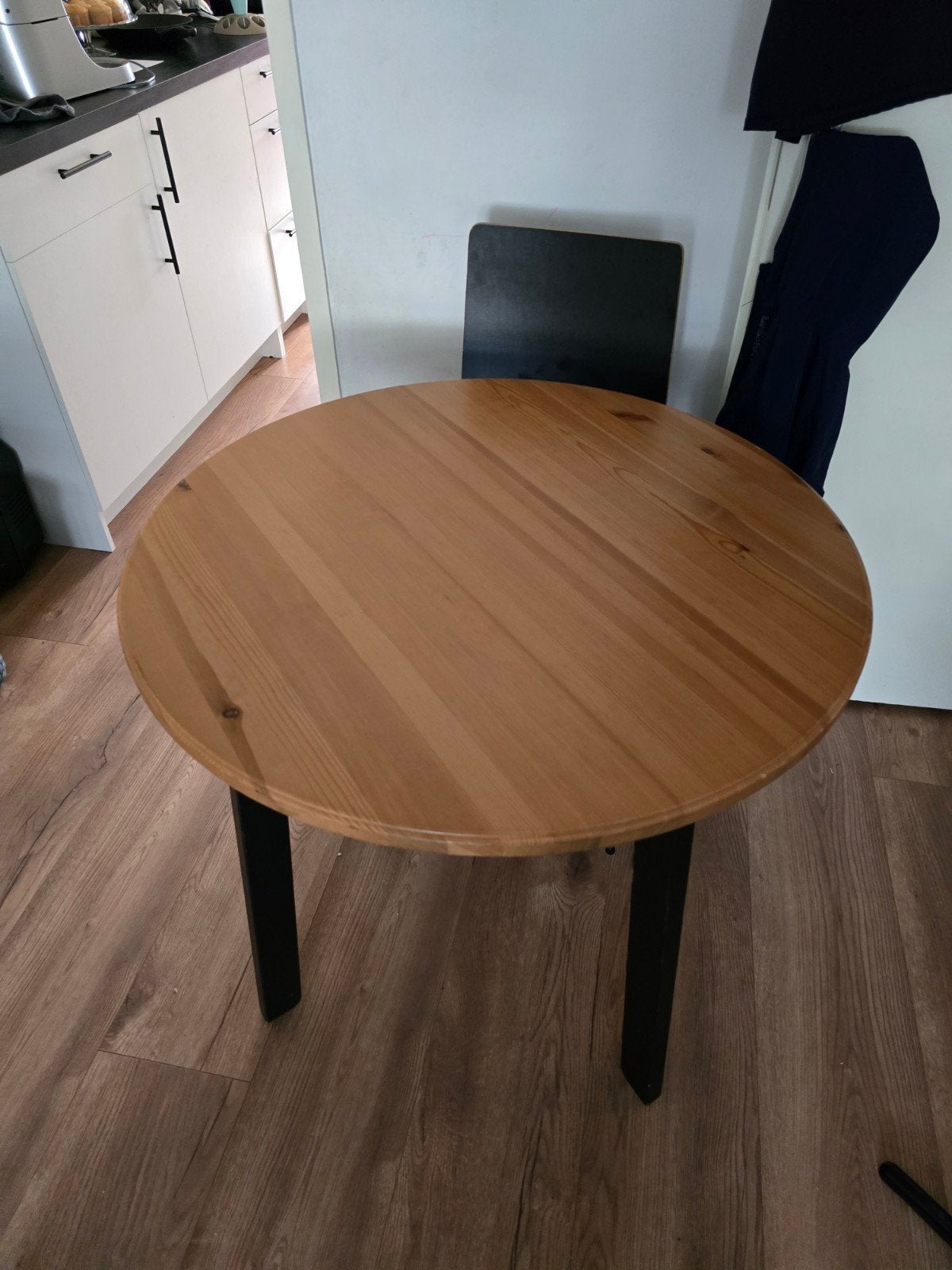 IKEA Gamlared eettafel met 2 stoelen, Huis en Inrichting, Gebruikt, 50 tot 100 cm, Modern, Scandinavisch, Rond