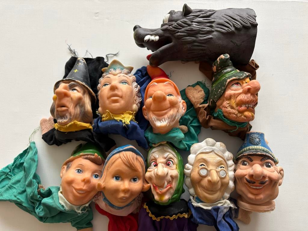 Vintage handpoppen set: sprookjesfiguren en wolf, Ophalen of Verzenden, Gebruikt, Overige typen