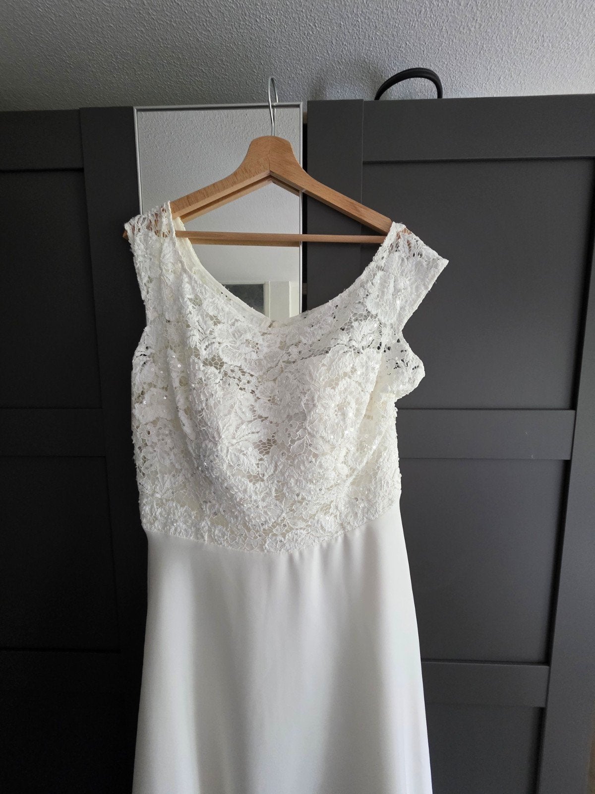 nieuwe trouwjurk, Kleding | Dames, Trouwkleding en Trouwaccessoires, Ophalen of Verzenden, Nieuw, Wit, Trouwjurk