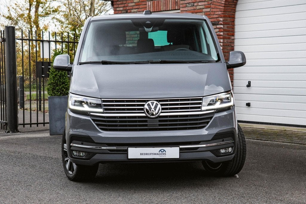 Volkswagen Transporter T6.1 CARAVELLE 204PK DSG L2H1 DC LED, Auto's, Stof, Gebruikt, 4 cilinders, Volkswagen