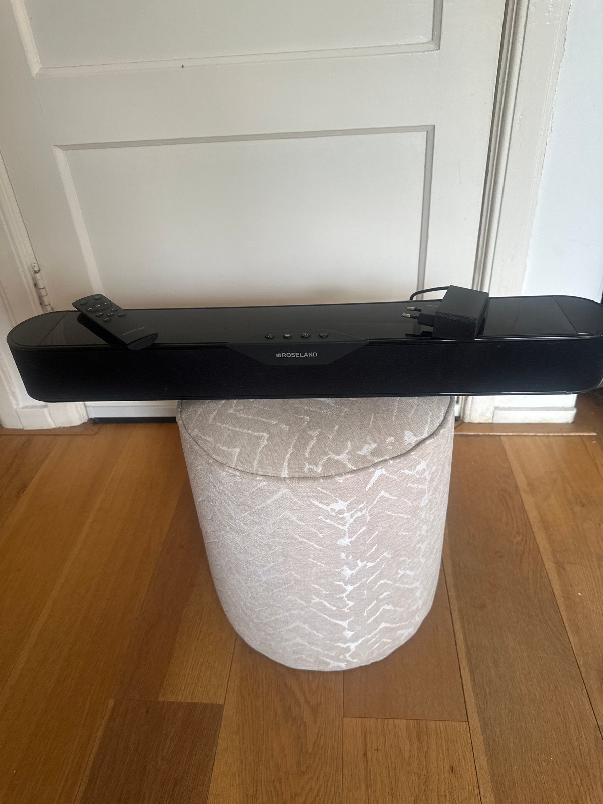 Roseland Bluetooth Soundbar met Afstandsbediening, Ophalen of Verzenden, Bluetooth, Zo goed als nieuw