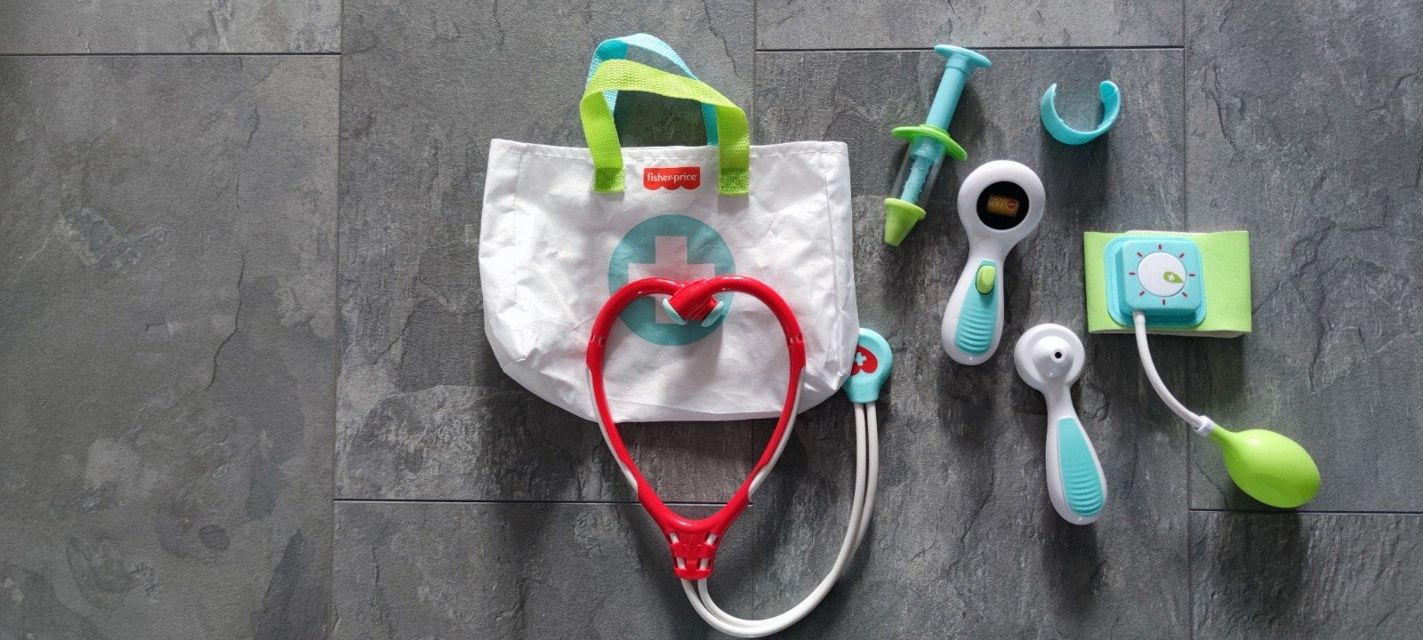 fisher price dokterset, Kinderen en Baby's, Speelgoed | Fisher-Price, Ophalen of Verzenden, Zo goed als nieuw, Speelset