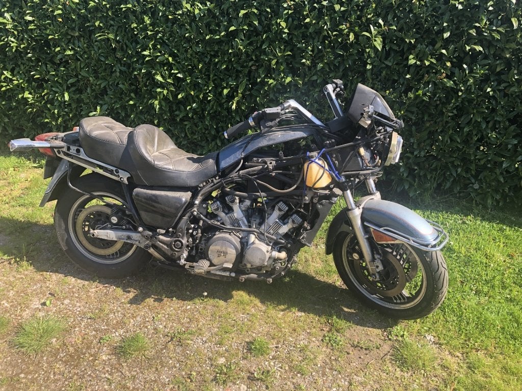 Te koop SLOOP yamaha venture 1200 zonder kenteken, Motoren, Ophalen of Verzenden