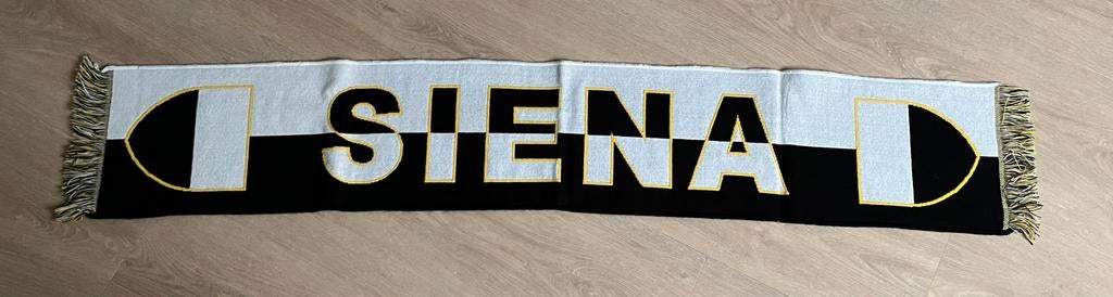 Siena sjaal, Ophalen of Verzenden, Buitenlandse clubs, Vaantje of Sjaal