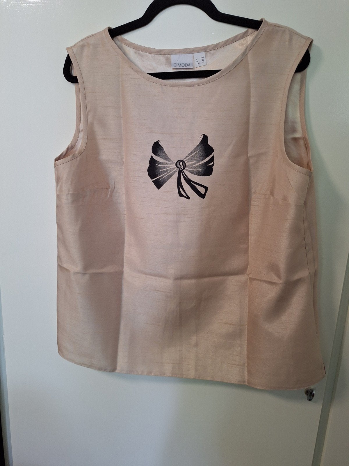 D.MODA Damespak met rok en top - Maat 46/48 (XL), Ophalen, Beige, Maat 46/48 (XL) of groter, Zo goed als nieuw