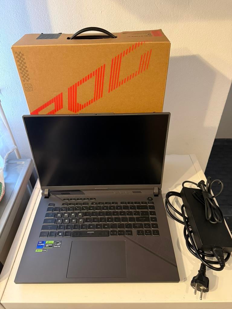 ASUS ROG Strix G16 - i9-14900HX - RTX 4070 - 2TB - 240Hz, Computers en Software, Windows Laptops, Ophalen, Asus, Qwerty, Zo goed als nieuw