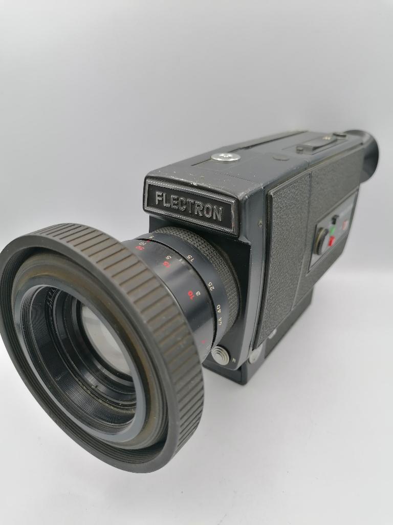 Flectron VP-83F vintage super8 8mm film camera Made in Japan, Ophalen of Verzenden, 8mm