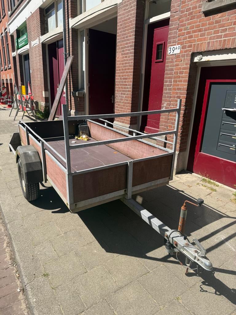 Stevige aanhanger - Nieuwe bodemplaat en verlichting, Ophalen, Gebruikt