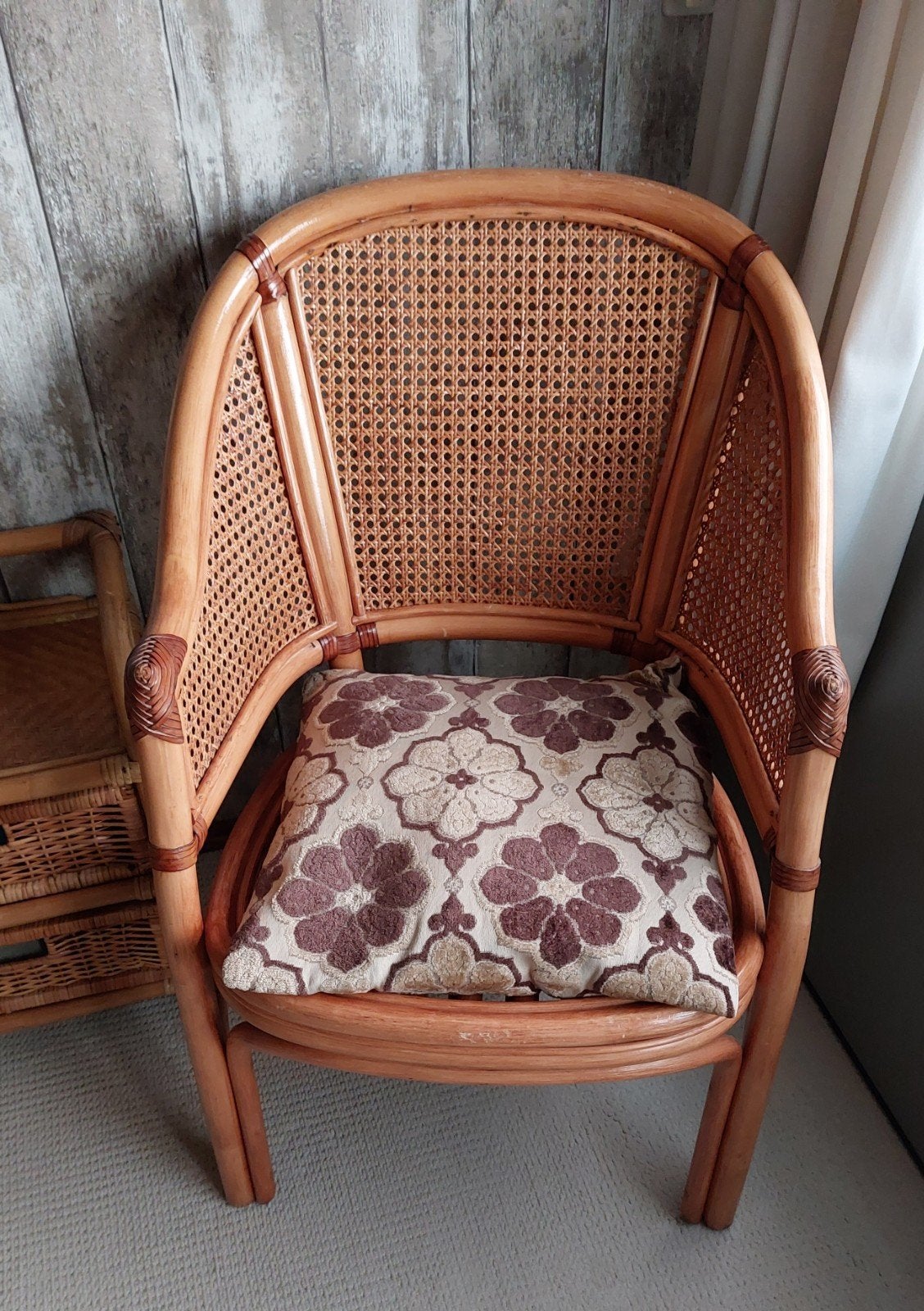 rotan met webbing stoel in prima conditie, Ophalen, Bruin, Riet of Rotan, Zo goed als nieuw