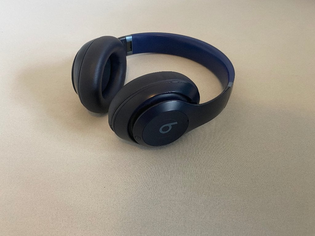 Beats Studio Pro, Beats, Ophalen of Verzenden, Zo goed als nieuw, Snelladen