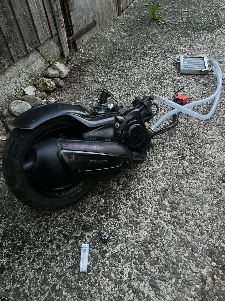 Piaggio hexagon 125 cc lc blok, Ophalen, Zo goed als nieuw