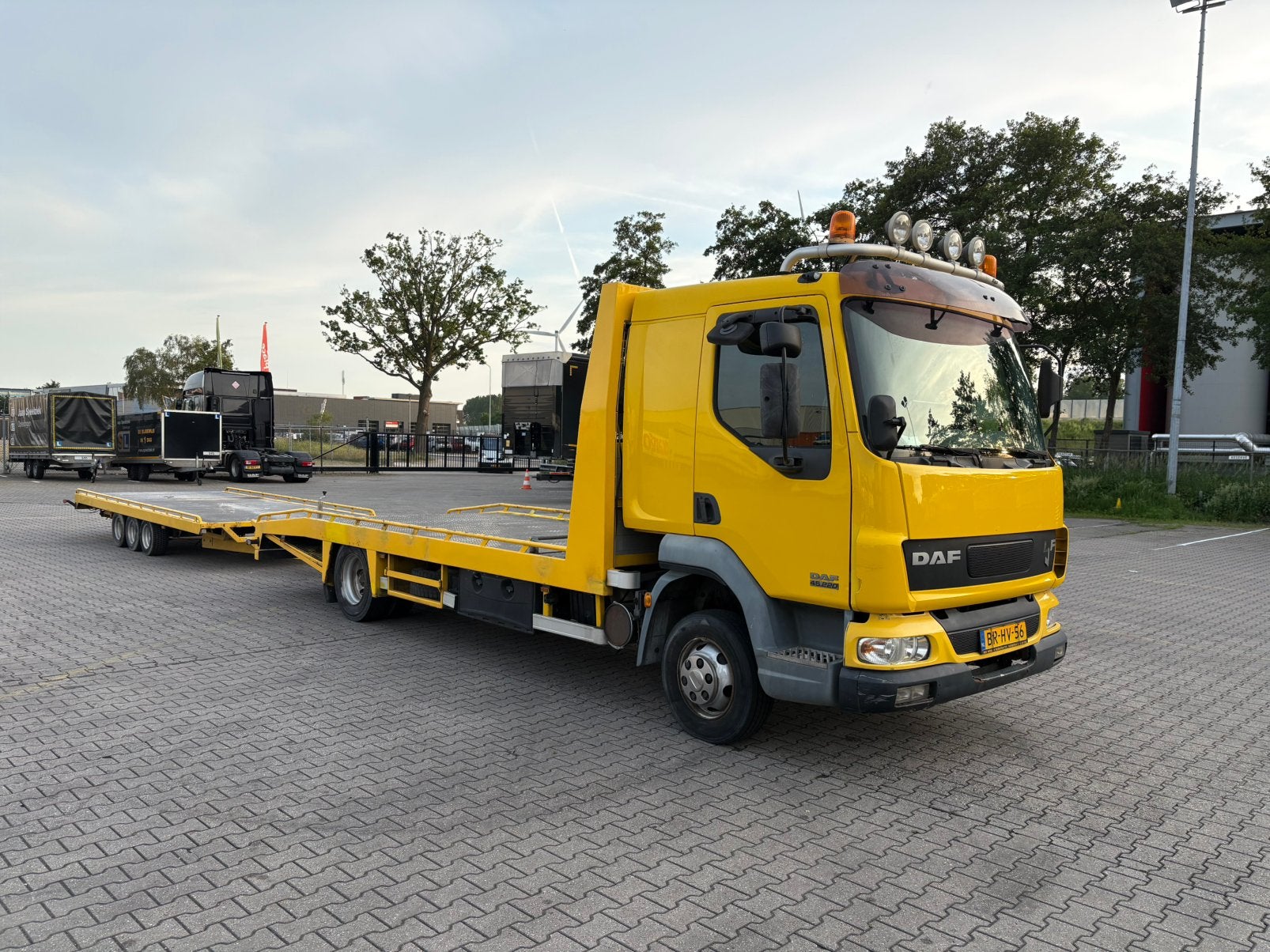 Daf LF oprijwagen combinatie, Geel, Overige kleuren, Particulier, DAF