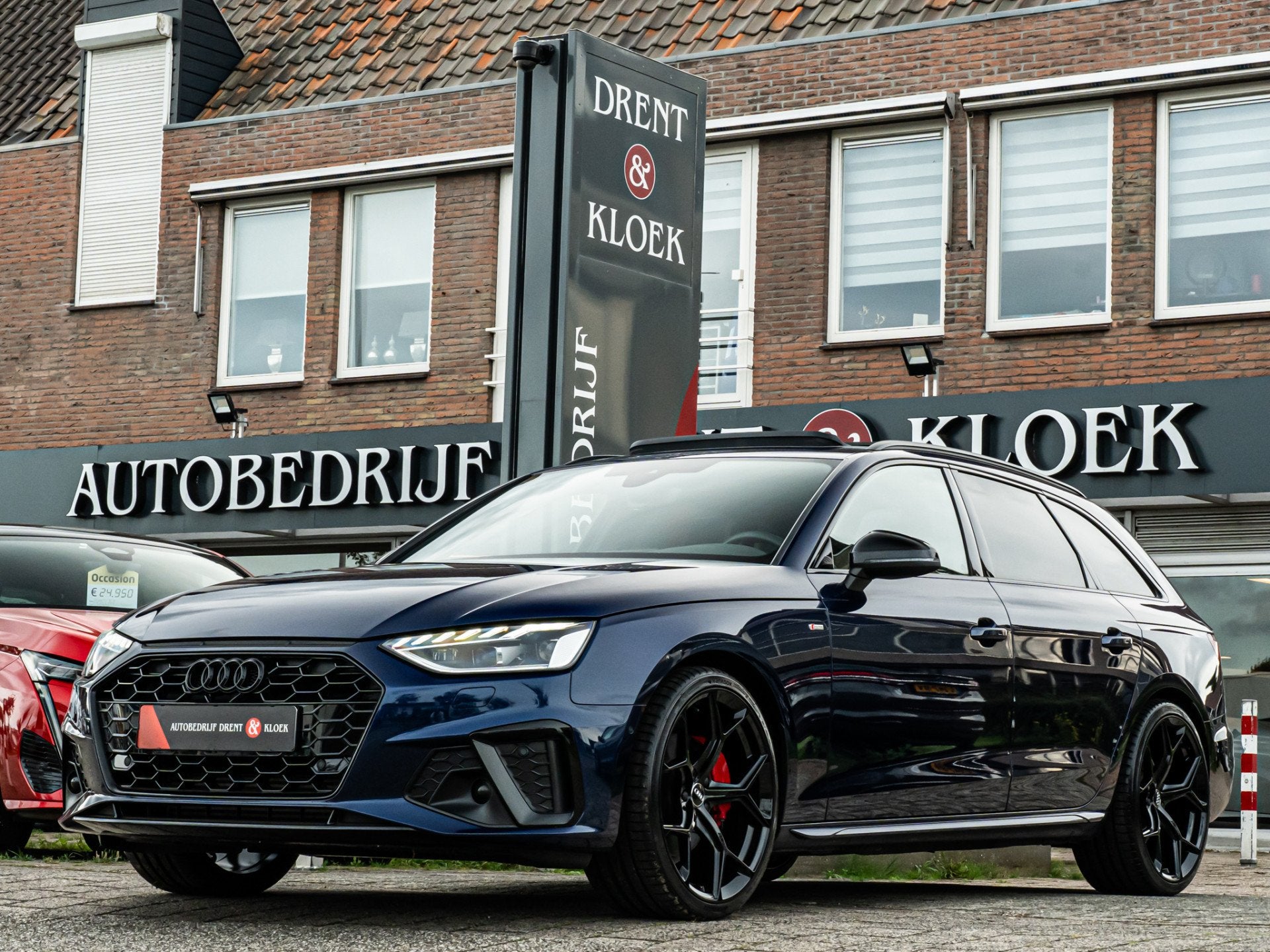 Audi A4 Avant 40 TFSI S edition PANO RS SCHAALSTOEL BLACK OP, Auto's, Gebruikt, Euro 6, 4 cilinders, 1984 cc