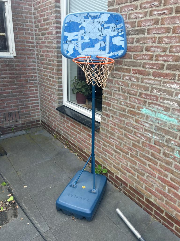 Tarmak basketbalpaal met standaard, Ophalen, Gebruikt, Ring, Bord of Paal