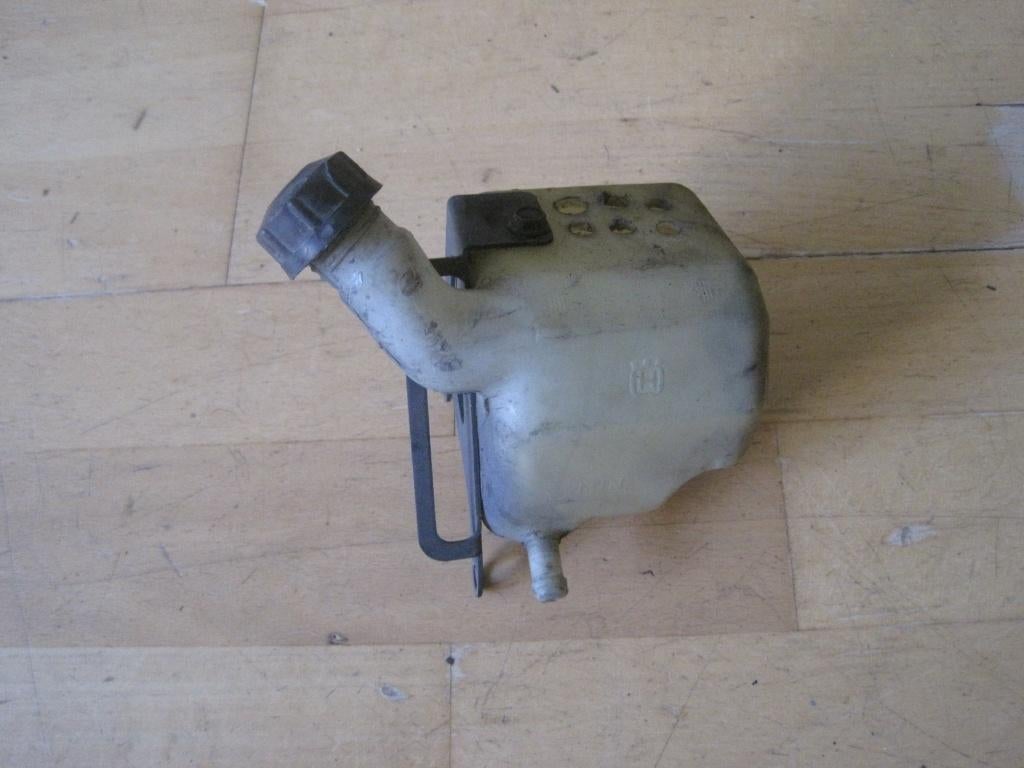 Husqvarna 570 610 radiateur expansievat Overstort race, Ophalen of Verzenden