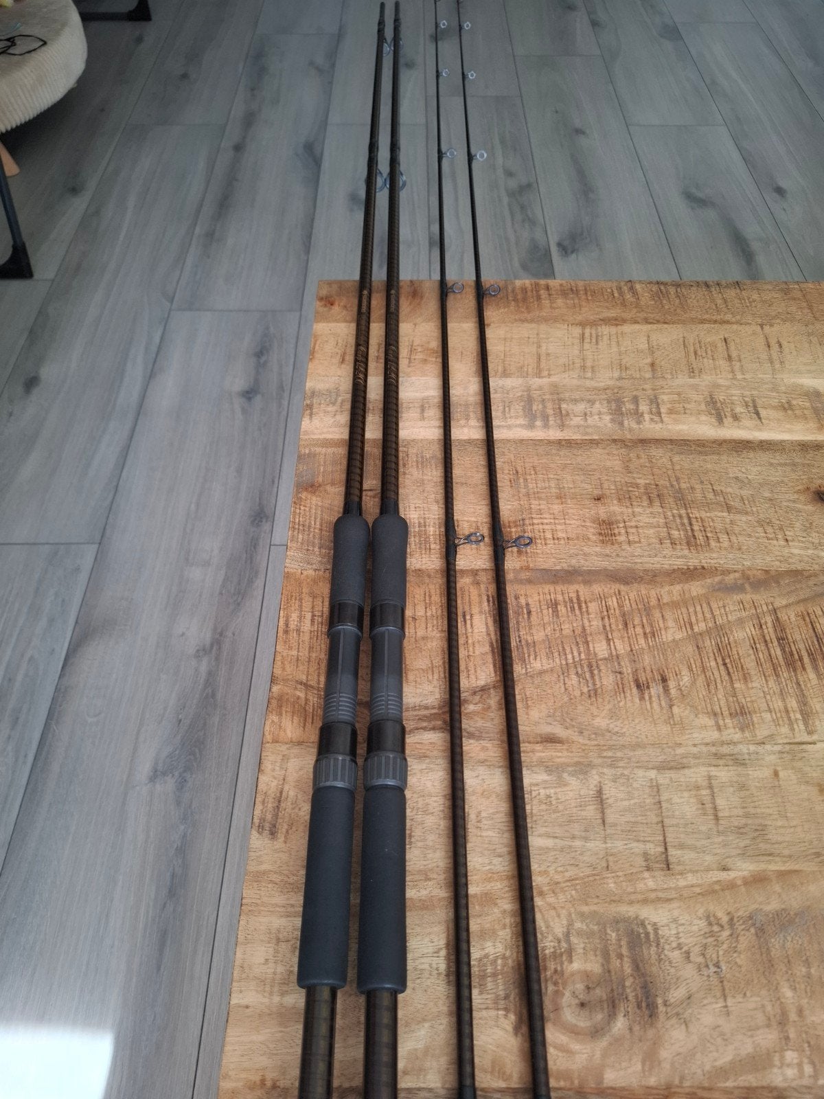 Te koop aangeboden 2x Shimano POWER LOOP 12ft 2lbs hengel, Watersport en Boten, Ophalen, Werphengel