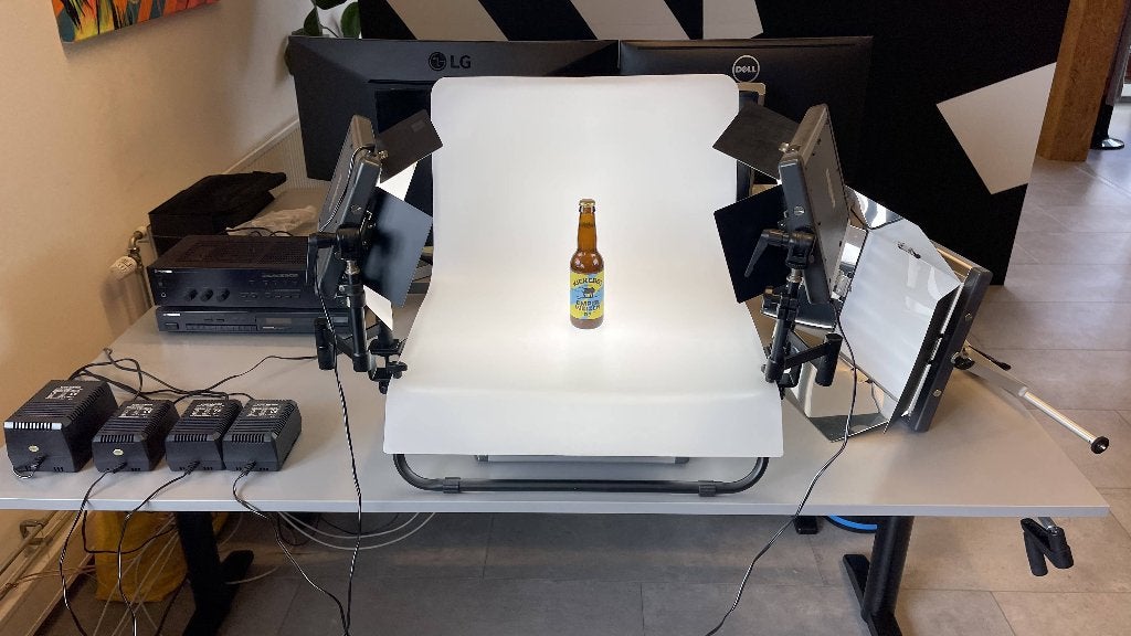 MEDALight Foto opnametafel-bureau tafel Kit- Mini fotostudio, Ophalen, Verstelbaar, Zo goed als nieuw, Mini fotostudio