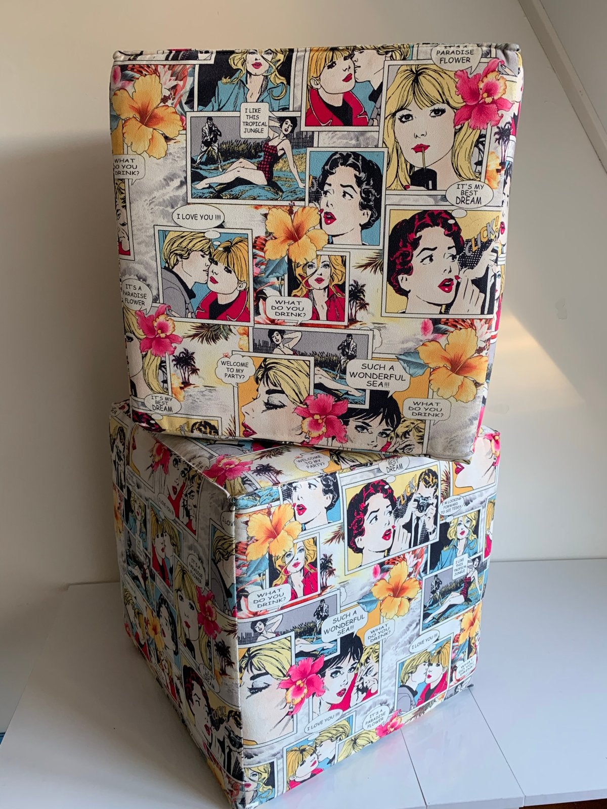 Set Design poef met pop-art print, Ophalen, Minder dan 50 cm, Vierkant, Zo goed als nieuw
