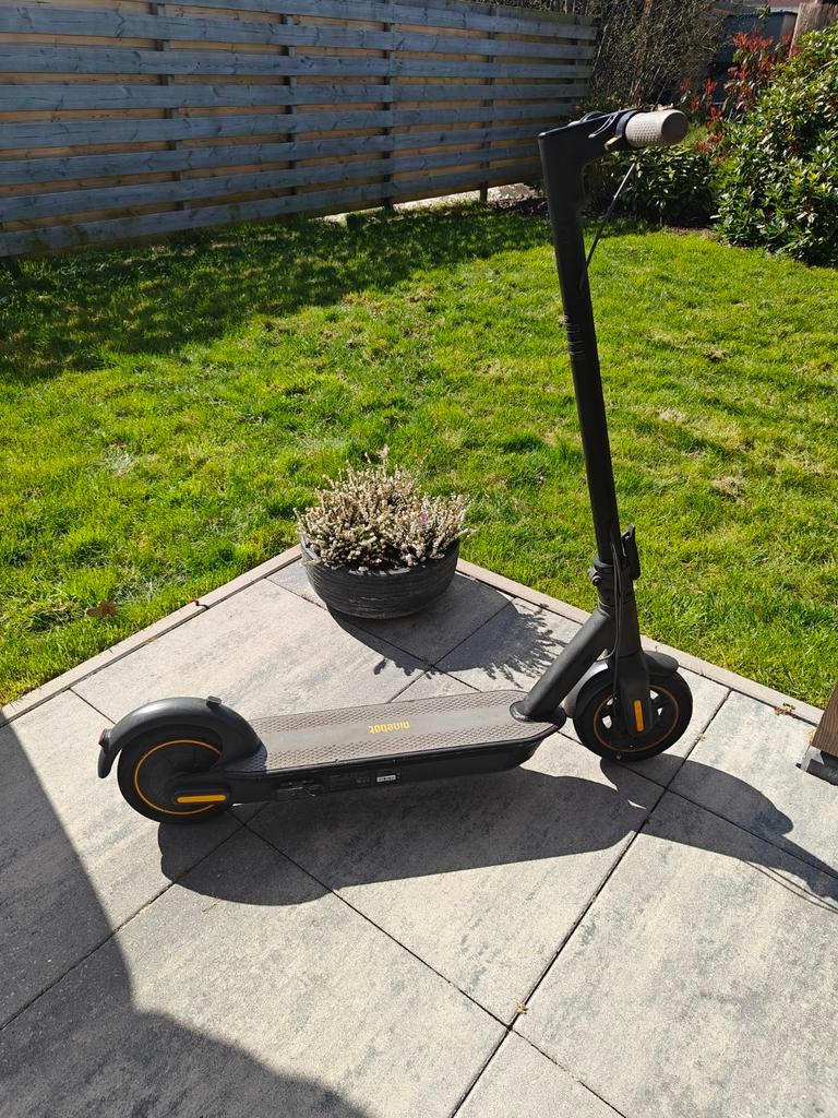 Ninebot Segway Max G30P (2021) - 30km/u, 3052km, Ophalen, Gebruikt, Elektrische step (E-scooter), Ninebot (Segway)