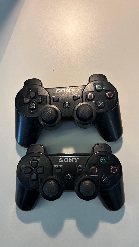 2x Sony PS3 draadloze controller, Spelcomputers en Games, Ophalen of Verzenden, Gebruikt, Met 1 controller, Phat