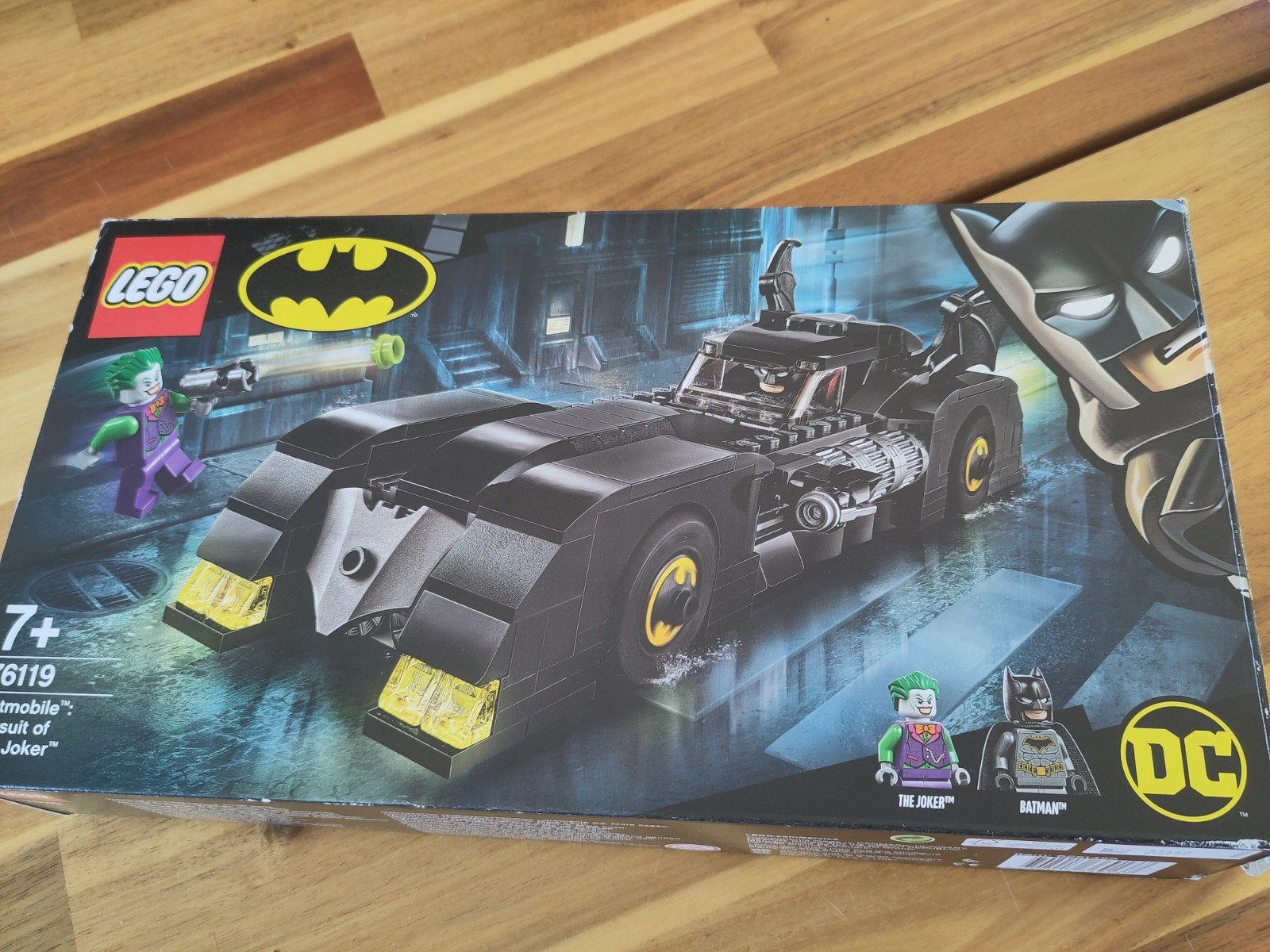 LEGO Batman Batmobile: The Pursuit of Joker (76119), Ophalen of Verzenden, Zo goed als nieuw