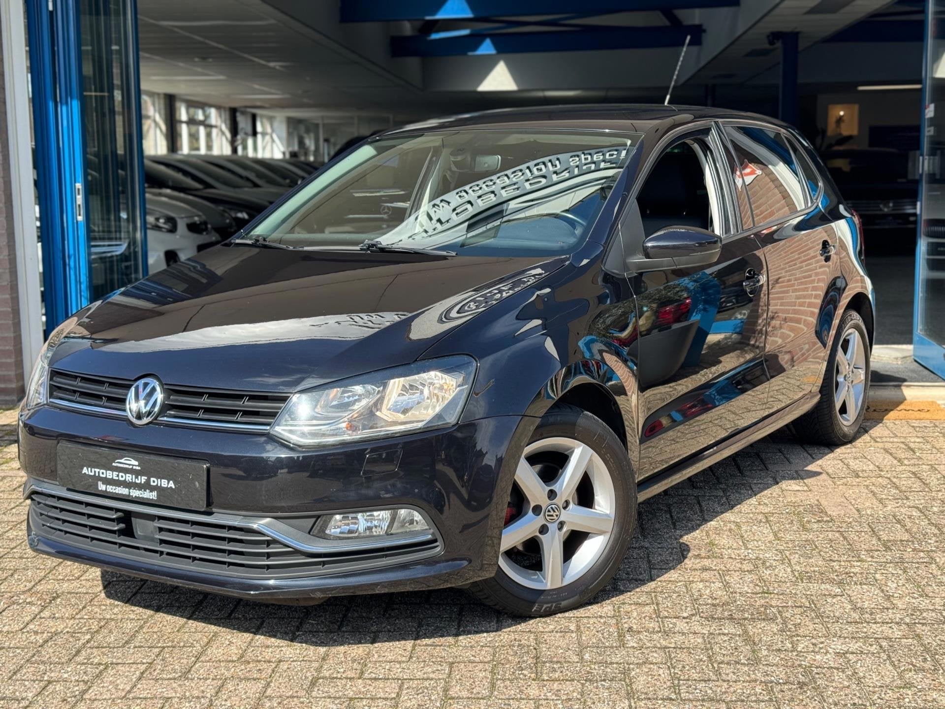 Volkswagen POLO 1.2 TSI Highline 2014 AUT CRUISE CLIMA NAP!, Auto's, Dealer onderhouden, Stof, 4 cilinders, 1039 kg