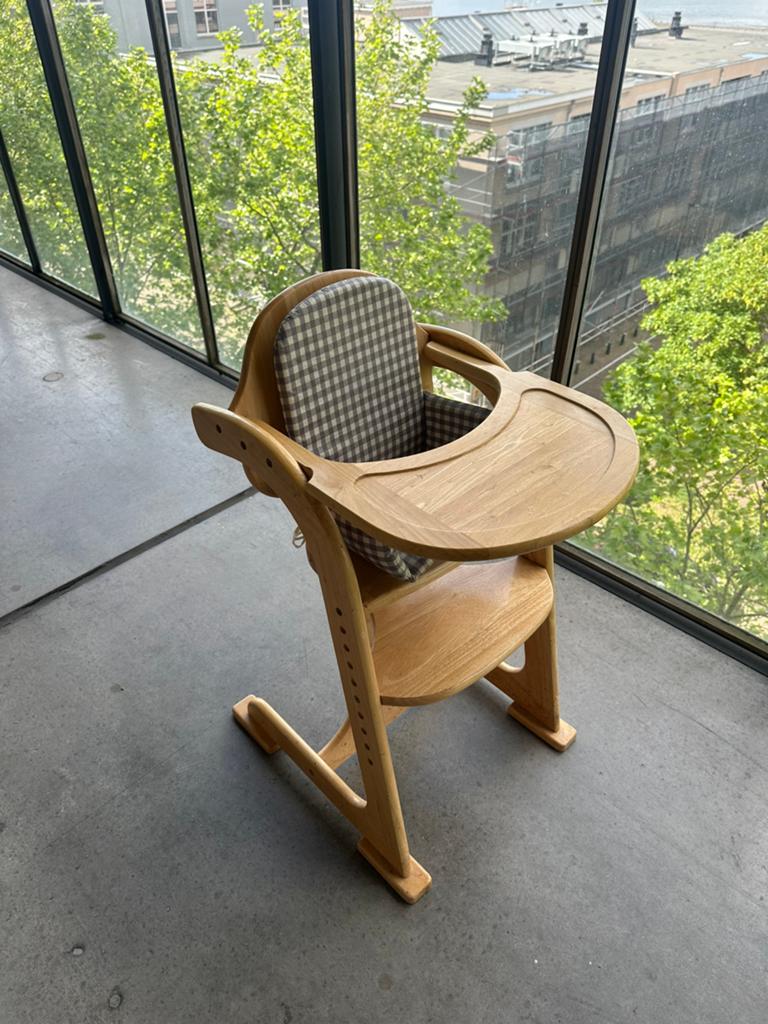 Luxe Houten Kinderstoel Meegroeistoel Ti Amo Wood Collectio, Kinderen en Baby's, Ophalen of Verzenden, Zo goed als nieuw, Meegroeistoel