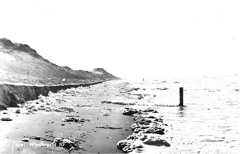 AK Texel - Windkracht 10, Verzenden, 1960 tot 1980, Gelopen, Waddeneilanden