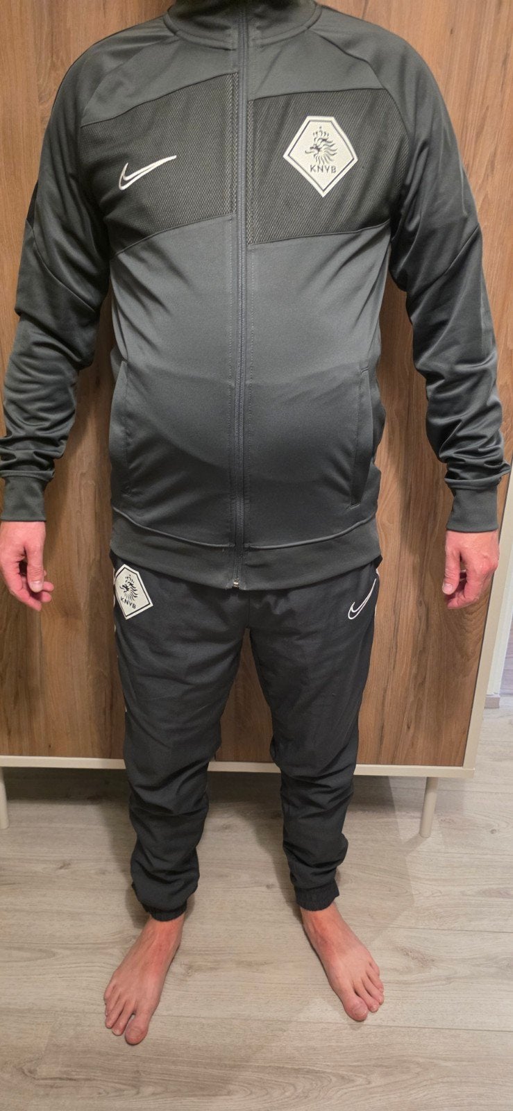KNVB Trainingspak Maat M - Zo goed als nieuw, Maat 48/50 (M), Nike, Ophalen of Verzenden, Zo goed als nieuw