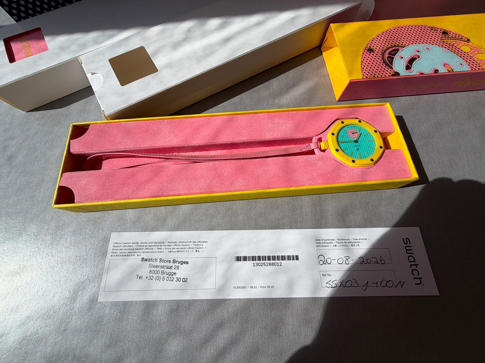 Swatch Royal Pop AP OTG ROZ, Sieraden, Tassen en Uiterlijk, Horloges | Dames, Swatch, Nieuw, Ophalen of Verzenden, Kunststof