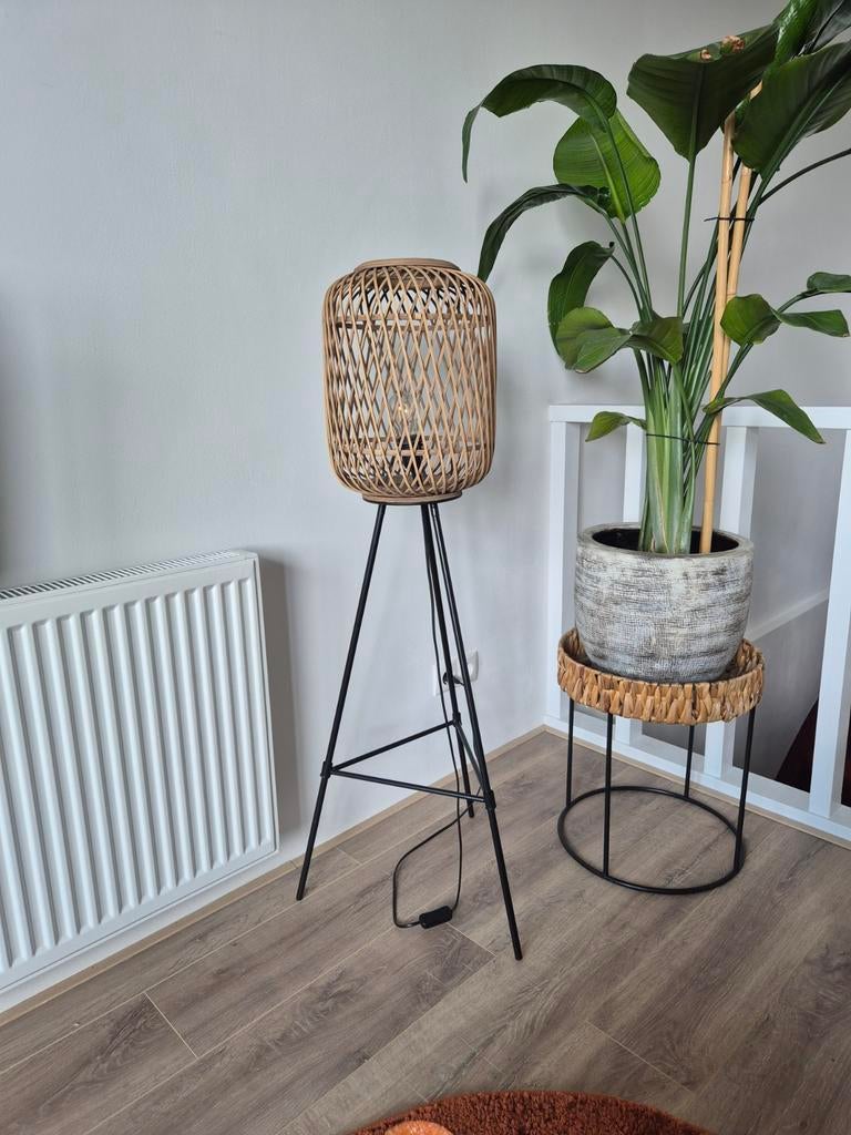 Bamboe vloerlamp op poten - 118 cm hoog, Ophalen