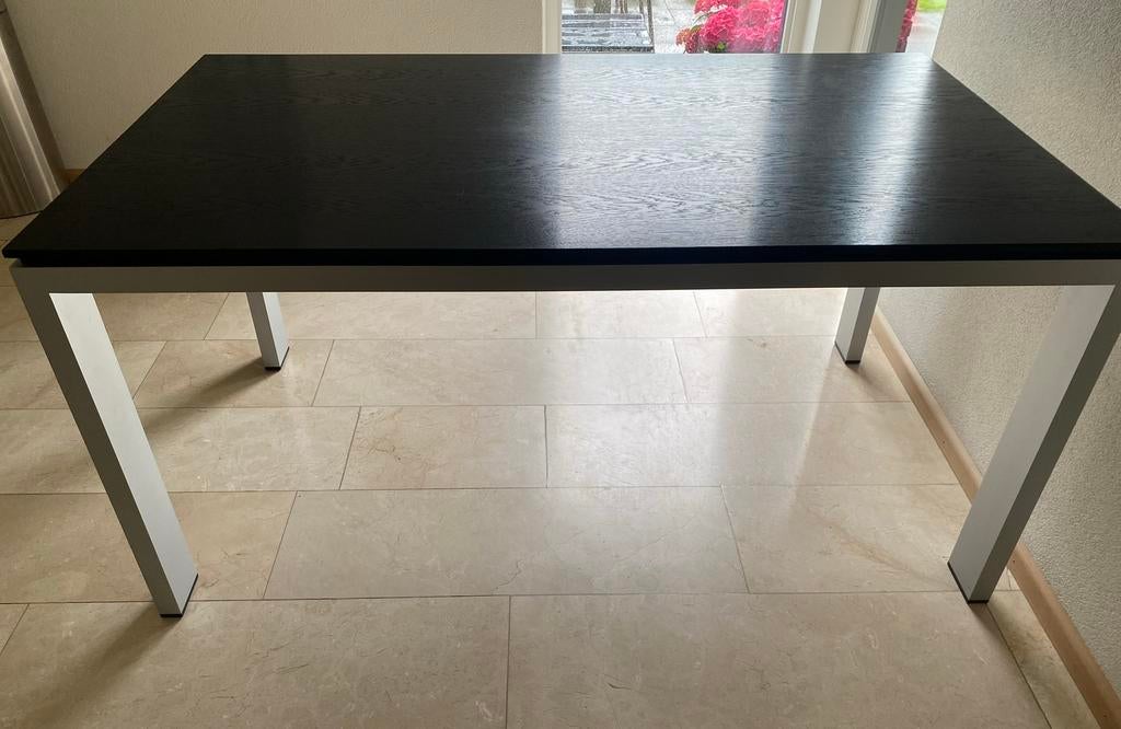 Zwarte ARCO tafel 1.55x0.90, Ophalen, Zo goed als nieuw