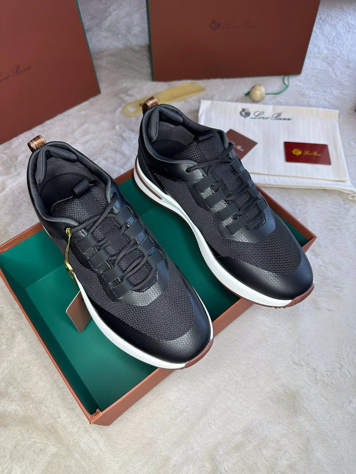 Loro piana evo walk zwart 40 tm 46 nieuw voorraad !!, Kleding | Heren, Ophalen of Verzenden, Nieuw, Zwart, Loafers
