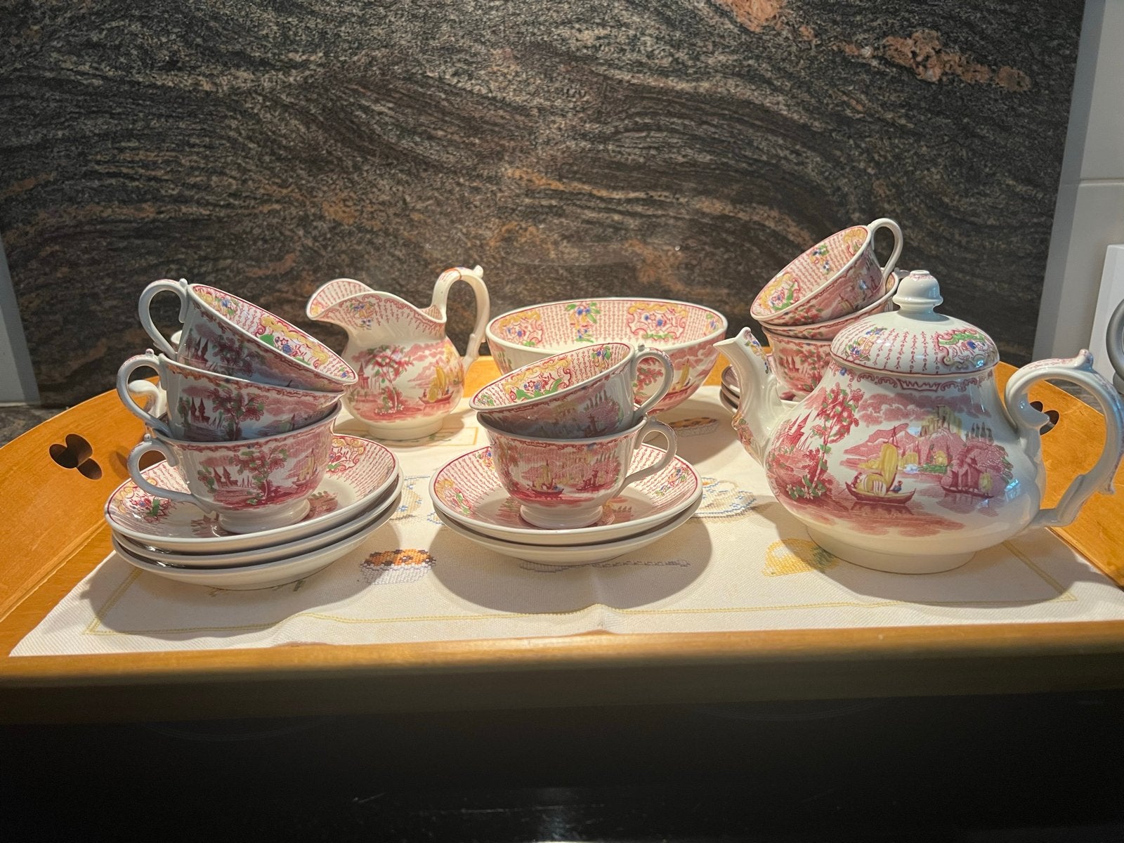 Prachtig Petrus Regout Fancy servies - theepot, kopjes, scha, Ophalen of Verzenden