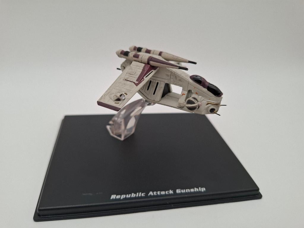 Star wars model Republic Attack Gunship, Overige merken, 1:50 of kleiner, Verzenden, Overige typen