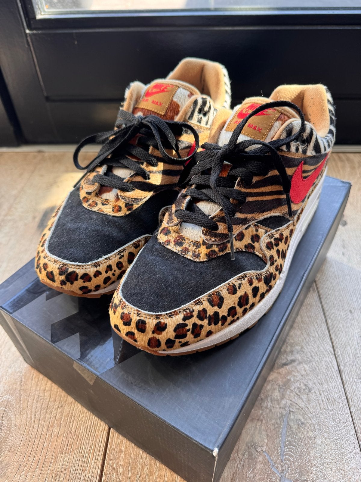 Nike Air Max 1 Animal Pack 2.0 - maat 45, Ophalen, Overige kleuren, Sneakers of Gympen, Zo goed als nieuw