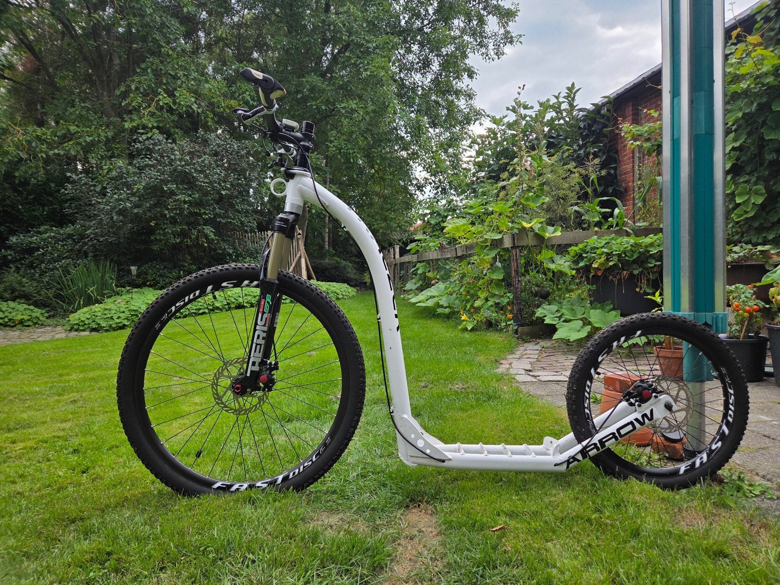 Traczer Arrow dogscooter / hondenstep / sportstep, Ophalen, Gebruikt, Gewone step