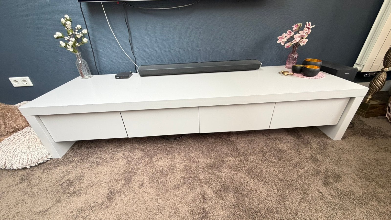 Gratis af te halen: Grijs dressoir met 4 lades, Ophalen, Zo goed als nieuw, 50 tot 75 cm, 150 tot 200 cm