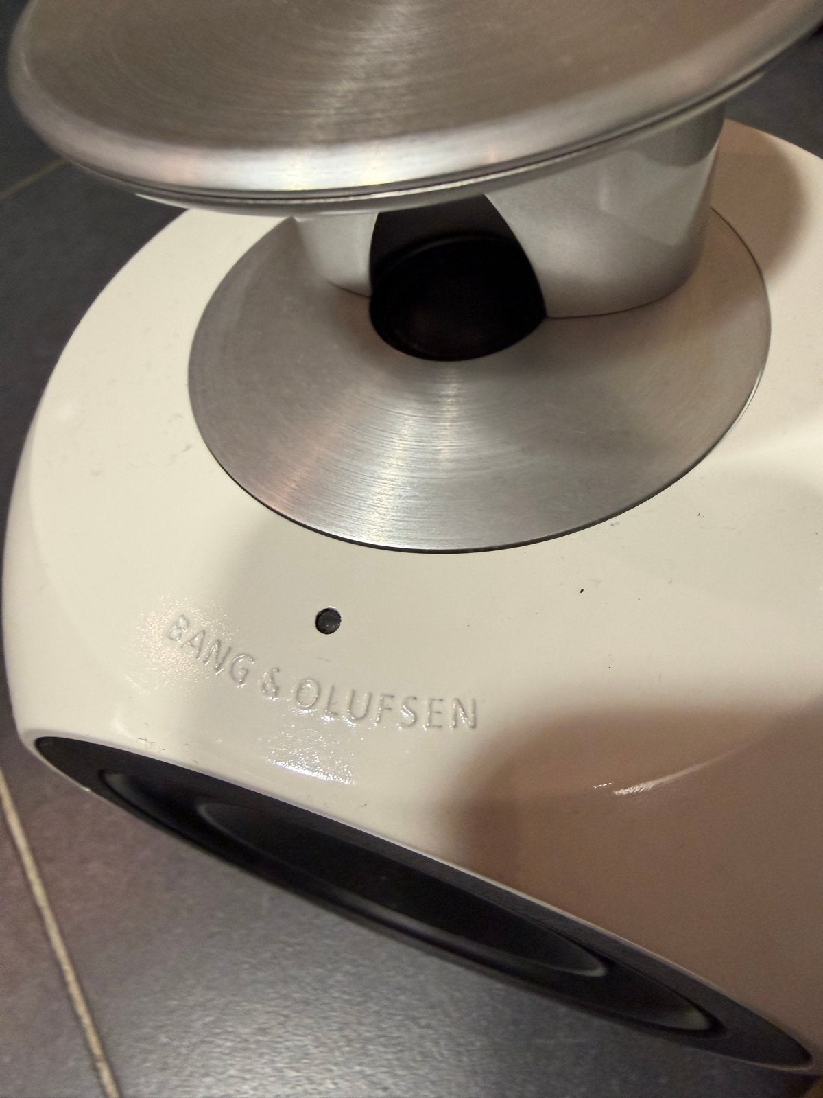 Witte Beolab 3 - Refurbished Bang & Olufsen B&O Speakers, 150 watt of meer, Inclusief muurbeugels, Speakerset, Refurbished